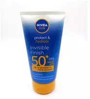 Nivea Sun Protege e Hidrata Leche Solar Acabado Invisible Sfp50, 150 ml