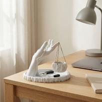Aberto Design papuošalų laikiklis Hand, 17 cm