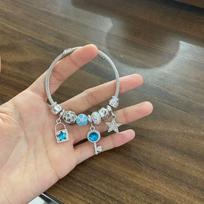Vintage Diamond-Studded Luxury Bracelet: Versatile Design for Couples & Best Friends brown