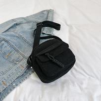 Velvetinės moteriškos mažos peties rankinės paauglių mergaitėms per petį rankinės Bolsa mielos pirkinių krepšiai studentams gatvės stiliaus korėjietiškos Harajuku messenger tipo rankinės juoda
