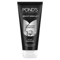 POND'S Pure Detox Face Wash 200 g| Daily Exfoliating & Brightening Cleanser| Deep Cleans Oily Skin - With Activated Charcoal for Fresh|