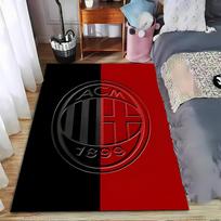 AC Milan logotipas kilimas, juodos ir raudonos spalvos dizainas, futbolo gerbėjų dekoras. Tinka naudoti kaip neslystantis kilimėlis svetainės, miegamojo sofoms. 40x60cm( 15x23in )