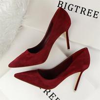 Madingi paprasti zomšiniai sekliaburniai aukštakulniai moteriški batai Laisvalaikio smailianosiai liekninantys stiletto profesionalūs viengubai batai 34
