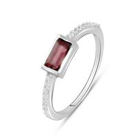 Sidabrinis žiedas su natūraliu rubinu 2.675ct (2098652) 1,47 gr. 925 pavyzdžiai 18 rubino raudonumo spalva