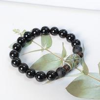 Tibetan Three-Eyed Dzi Agate & Coconut Shell Mantra Bracelet kaip parodyta spalva