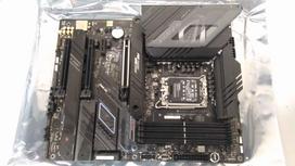 SALE OUT. Asus ROG STRIX Z790-F GAMING WIFI | Processor family Intel | Processor socket LGA1700 | DDR5 DIMM | Memory slots 4 | Supported hard disk dri