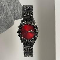 Modernus Gotikinio Metalo Laikrodis Su Kvarciniu Mechanizmu Mados Entuziastams Suaugusiems DarkRed