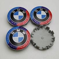 BMW 4 vnt. 68 mm 56 mm Automobilio ratlankių centriniai dangteliai Ženklelis Logotipas Emblema M X1 X3 X5 X6 X7 1 3 4 5 6 7 Serija E36 E39 E46 E60 E90 56mm