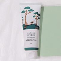 Round Lab Pine Needle Soothing Cica Cleanser 150ml 1 PCS