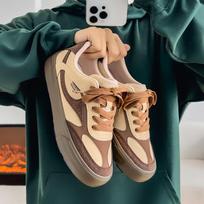 Men's Casual Board Shoes 2026 Spring Autumn New Trend Lace Up Outdoor Non Slip Sneakers Fashion Vintage Comfortable Flat Shoes 39