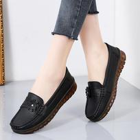 Women's Comfort PU Leather Penny Loafers Casual Slip-On Lightweight Walking Flats Driving Moccasins Boat Shoes for Women Business  Work Dress Shoes 35
