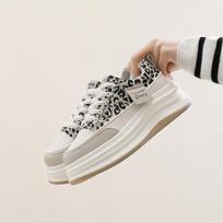 Faux Leather Sneakers for Women Casual Platform Walking Shoes Comfortable Breathable Slip-On Running Shoes Women's Lace-Up Chunky Tennis Shoes 35