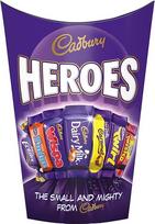 "Cadbury Heroes" šokolado mišinys - skanus kreminis šokoladas spalvotame mišinyje - įvairus geriausių saldumynų mišinys - puikiai tinka dalytis!