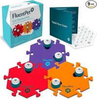 "FluentPet Speak Up Starting Kit" su aiškesniu garsu į viršų, 6 rašomais mygtukais su įmontuotais akumuliatoriais ir 3 šešiabriauniais mygtukų kilimėliais, dresavimo mygtukai šunims ir katėms