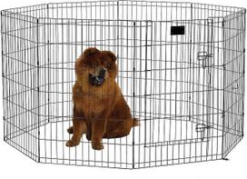 "MidWest Homes for Pets" metalinis sulankstomas šunų aptvaras su durelėmis, įskaitant į žemę įkastus kuolus, suteikia 1,5 m2 žaidimų plotą, yra 3 pėdų aukščio, padengtas juoda elektrostatine danga