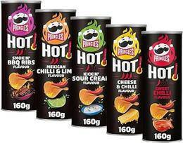 "Pringles HOT Hot Chips Mix" (5 x 160 g) - sūrio ir aitriųjų paprikų, "Kickin' Sour Cream", "Smokin' BBQ Ribs", meksikietiškų aitriųjų kalkių ir saldžiųjų aitriųjų paprikų - užkandis patogioje skardinėje - "Pop Play". Valgykite.