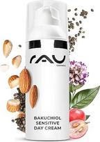 "RAU Cosmetics Bakuchiol Sensitive" dieninis kremas 50 ml - augalinė retinolio alternatyva jautriai ir brandžiai odai - senėjimą stabdanti veido priežiūros priemonė su skvalanu, migdolų aliejumi ir vynuogių kauliukų aliejumi - pagaminta Vokietijoje