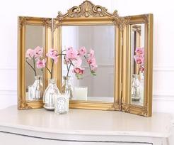 "Select Mirror Ella Mirror" veidrodis - trijų kartų sulankstomas kosmetinis veidrodis ant tualetinio staliuko - 74 cm x 55 cm (aukso spalvos)