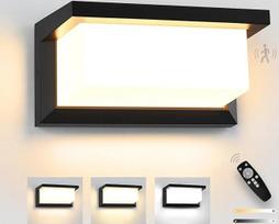 "YindaLux" lauko šviestuvas su judesio jutikliu, 18 W LED lauko sieninis šviestuvas su nuotolinio valdymo pulteliu, IP65 vandeniui atsparus modernus sieninis šviestuvas patalpose ir lauke, 3000-6500 K šviesos srautas, reguliuojamas lauko šviestuvas sodui,