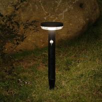 DAWALIGHT LED saulės grindų lemputė lauke su kištuku, 3 režimai, 3000 K sodo šviesos kelio šviesa su judesio jutikliu, apvalus IP44 vandeniui atsparus stulpas, skirtas sodo kiemo keliui, nerūdijantis plienas, juodas