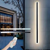 LED lauko sieninis šviestuvas, 36 W reguliuojamo apšvietimo sieninis šviestuvas su nuotolinio valdymo pulteliu, atsparus vandeniui, ilgas sieninis šviestuvas, juodas, akrilinis lauko sieninis šviestuvas, skirtas vilai, sodui, koridoriui, lauko balkonui, 1