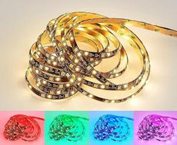 Reality Leuchten R65575102 LED juosta Rush R65575102 Plastikinė juoda su 15 W RGB LED, galima sutrumpinti 500 cm nuotolinio valdymo pultas