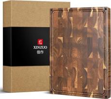 XINZUO Didelė storo galo medienos pjaustymo lenta Akacijų mediena (48,5 x 35,6 x 3,8 cm), abi pusės yra medinės lentos, pjaustymo lentos virtuvėje, šalto pjaustymo lenta su neslystančiomis kojelėmis, įmontuotomis rankenomis ir sulčių grioveliu