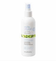 MILK SHAKE NO FRIZZ AMAZING ANTI-HUMIDITY SPRAY apsauginis purškiklis garbanotiems plaukams
