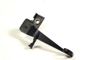 VAG Rankena 8D0820536C Audi A4 A6 TT Volkswagen Passat Originalus 8D0820536C