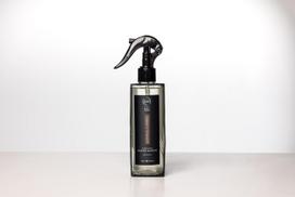 Purškiamas namų kvapas ODORO MOOD "Juodasis gintaras", 200 ml