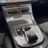 Automobilio ABS Anglies Pluošto Tekstūros Konsolės Pavarų Svirties Skydelio Dangtelio Rėmo Apdaila Interjero Aksesuarai Mercedes Benz E-Klasės W213 2016 2017