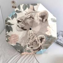 Cougar and Rose pattern, automatic folding umbrella, portable and foldable design, 8 ribs, a Christmas or birthday gift. įvairiaspalvis