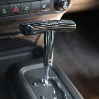 T formos pavarų perjungimo rankenėlė 2012-2017 m. Jeep Wrangler JK Dodge Charger Challenger Compass Ram Sunkiojo metalo cinko lydinio pavarų perjungimo rankenėlė juoda