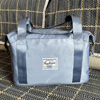 Women's Lightweight Travel Bag: Large Capacity & Trolley-Ready mėlyna