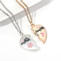 Anime mamos ir dukters Cosplay karoliai Unisex Auksinė grandinėlė Choker Pakabukas Širdies Sliveriniai papuošalai Kawaii Priedai Dovanos