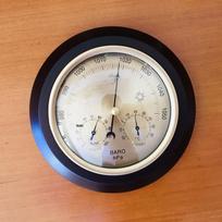 180mm Metal Air Pressure Gauge: Three-in-One Home Weather Station Barometer. 180*50 mm