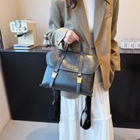 Fashionable, Large-capacity, Trendy Hand-held Women's Bag, School-style Backpack, and Retro British-style Commuting Backpack juoda