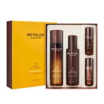 MISSHA Bee Pollen Renew Skincare Set Hydrating Nourishing Korean Skincare Gift Set Toner Moisturizer Special Set