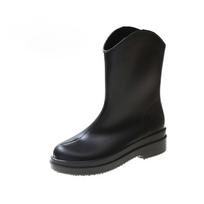 Korean Japanese Women's Mid-Calf Rain Boots Outdoor Hiking Waterproof Non-Slip PVC Shoes Fashionable Ladies Rubber Boot Covers 36