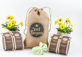 Dovana kavos mėgėjams - kava džiuto maišelyje - keturių rūšių egzotinė kava džiuto maišelyje - kavos dovanų idėja - dovana kavos mėgėjams - degustavimo rinkinys - malta kava