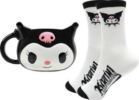 Kuromi 3D puodelis ir kojinių rinkinys - oficialus "Sanrio" licencijuotas produktas Porcelianinis 350 ml kavos puodelis su 3D Kuromi motyvu ir minkštomis kojinėmis (JK 4-7) Dovanų rinkinys gerbėjams