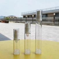 Nešiojamas kosmetinis kelioninis purškiamas buteliukas - Vakuuminis spaudžiamas siurblys drėkinamajam losjonui 5 ml spray bottle skaidri