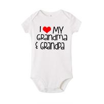 Kūdikių šliaužtinukai „I Love My Grandma and Grandpa“ spausdinti trumpomis rankovėmis 3M balta