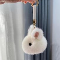 1vnt Bunny Keychain Minkštas mielas dirbtinio triušio kailio automobilio rankinės raktų pakabukas, paprastas ir madingas aksesuaras moterims, vyrams balta