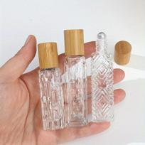 3 vnt./rinkinys Skaidraus stiklo rutulinis buteliukas Medžio rašto dangtelis Eteriniams aliejams Roll-On Užpildomas kvepalų buteliukas Rutuliukas Tuščias 3pcs/set