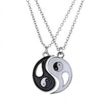 2 vnt. / rinkinys Geriausi draugai Tai Chi Yin Yang tuščiaviduriai pakabukai, suskirstyti derantys karoliai