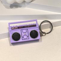 Retro Mini Radio Recorder Keychain Nostalgic Classic Audio Player Pendant Bag Charm Decor Gift violetinė
