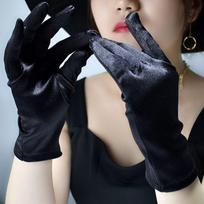 Juodos Satino Ilgos Pirštinės: Hepburn stiliaus vakarinio vakarėlio aksesuaras short simple gloves; one size juoda
