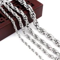 2023 m. madingas kubietiškos grandinėlės vėrinys: Vyriška hip-hopo stiliaus, vytos titano nerūdijančio plieno grandinėlė 17cm Bracelet gray