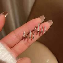 Claw Stud Auskarai moterims Merginoms Temperamento Auksiniai Sidabriniai Kabliukai Auskarai Vestuvių Vakarėlis Papuošalai Geometriniai Priedai auksas